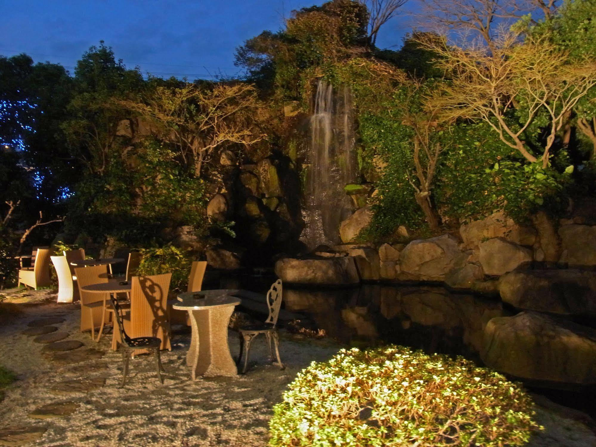 Hotel Pearl Garden Takamatsu Exterior foto